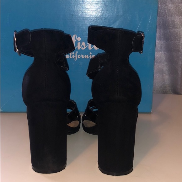 Downsizing - Picture 2 of 8